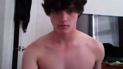 Fit Amateur Muscle Boy Web-Cam Strokes - Long Cock Show Off