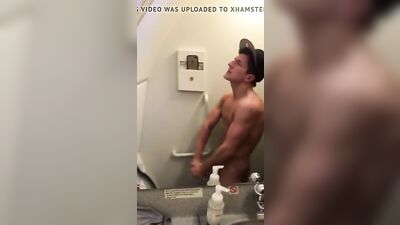 Mile High Passion: Amateur Big Cocks and Cum Shots in the Sky!