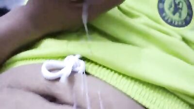 Young Amateur Twink Cumming in Yellow Shorts - Gay Porn Video!