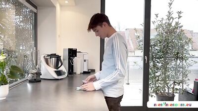 Twinks in Flip Flops - Couples Steamy Webcam Sex Show