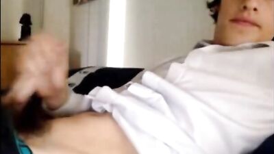 Young Amateurs in Training: Webcam Handjobs