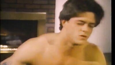 IN HOT PURSUIT (Vintage): Action Bareback Thrills!