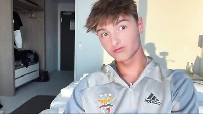 Gay Cam Boys: Action Cum Shots Handjob Web-Cam!