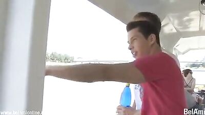 Zqsqrwxderer - A Gay Porn Video Adventure!