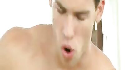 Threesome Heatwave: Gorgeous Summer Men!