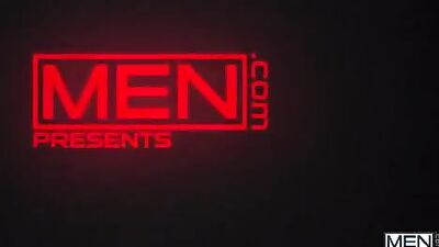 Hot Twinks in the Wild - An Adventurous Sex Show