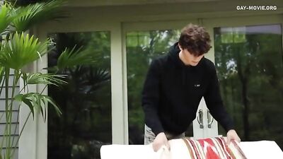 Bareback Bangers: Outdoor Orgasms with Cute Twinks!