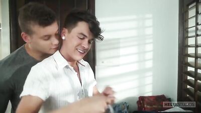 Housework Hotties X 2: The Ultimate Oral Fun