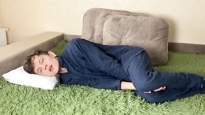 Young Fleshlight Master: Amateur Big Cocks and Web-Cam Twink Toys!