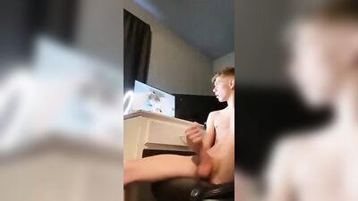 Gay Porn - British Lad Explores Gay Webcams