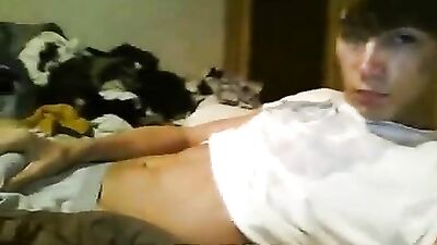 Young & Curious - An 18-Year-Olds Gay Porn Debut