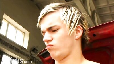 Gay Porn: Rubax Video - Cum on my Car!