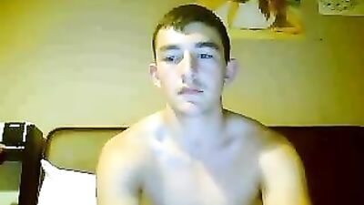 Web-Cam Masterpiece: Hot Body, Hard Cock!