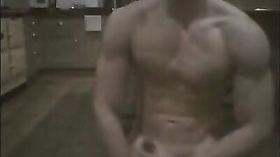 Hardcore Amateur Bisexual Blond Boys - Handsome and muscular... sometimes the stars are joined!