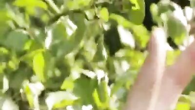 Outdoor S2 I4t - Action-Studs in the Wild!