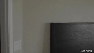 Young Bareback Lovers Finally Home Alone - Exploring New Heights!