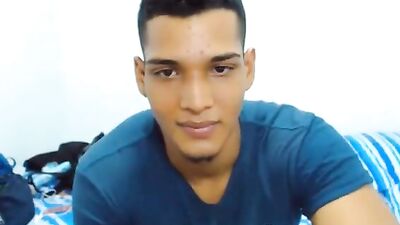 Barebacking Latin Hunks on Webcam - Action Amateur Bareback
