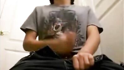 Asian Cuties Web-Cam Masturbation Exposure