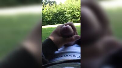 Teen Wanks on Camera - Bareback Edition!