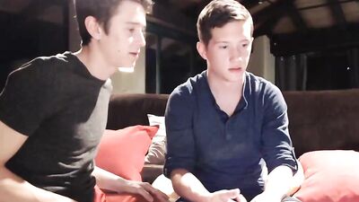 Gangbang Friends on Web Gay Tube: The Ultimate Bareback Experience!