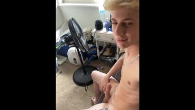 Playing with my dick (clip)