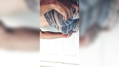 Twerking in leggings