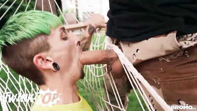 Twink Pop - Slim Cute Guy Charly Willinsky Gets Surprised By Muscular Bo Sinn's Massive Cock