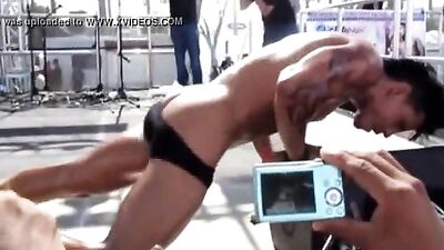 Frankie Goes Gay: Hot & Wild in the City!