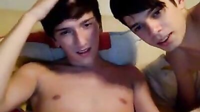 Sexy Cam Sluts Fuck for Bareback Big Cocks!