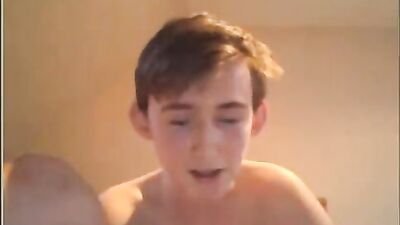 Gay Camboy Explosion: Quick and Hard Cum in the Bedroom!