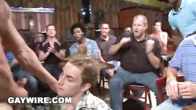 Gay Sausage Party in Clubs: Wild Boys Porn!