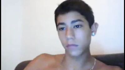 Hot Twink CAMBOY Porn: Teen Wanks and Loves it!