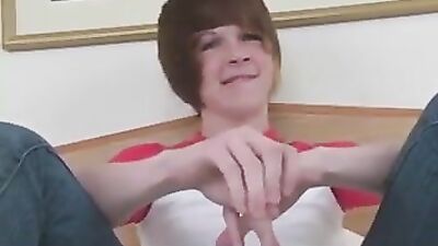 Falling for Him: Cheer Boyhunter!