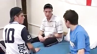 Cumming English Men: Bareback Group Sex Oral Delight!