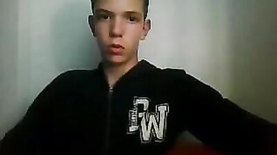 Handsome Amateurs Cumming for Hot Handjobs!