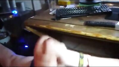 Gay Porn Shoot Left Right - Amateur Cum Shots Solo