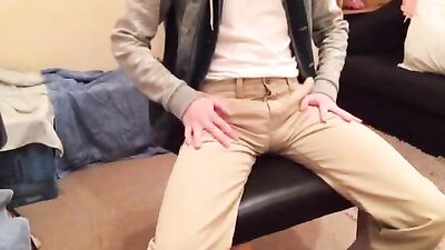 Cum on my pants - Hardcore Handjobs