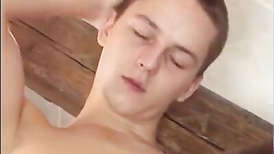 Bareback Bathroom Boys: Steamy Sharing Encounters!