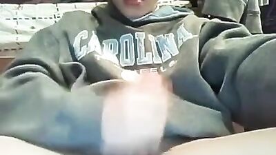 Blond Freshmans Webcam Cumshots and Handjobs