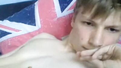 Gay Cam Cum: Hot Milans Explosive Web-Cam Show