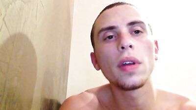 Locker Room Jo session: Amateur Big Cocks Cum Shots!