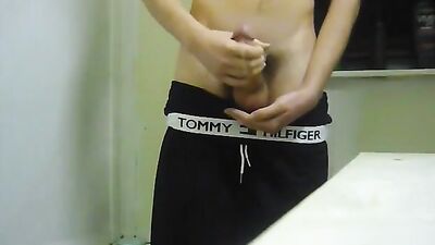 Jerkin Amateurs Cumshots Sag - Hardcore Gay Porn Video