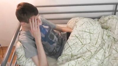 Jerking Off: Solo Gay Porn Video