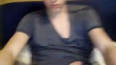 Young Cuties Italian Handjob and Cum Show!