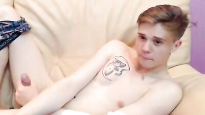 Gay Porn Video: Horny Boy Naked on Cam - Amateur Solo Web-Cam!