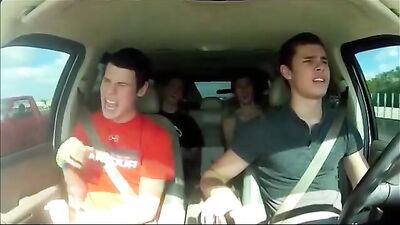 Groove with Taylor - Fun Music Lip-sync!