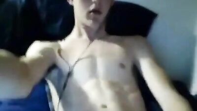 Oregon Solo Web-Cam Gay Porn Video: Exploring the Wild Side of Passion