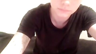 Handjob for Dylans Look-Alike: Amateur Solo Gay Porn Video