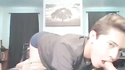 Big One - Amateur Solo : A Gay Porn Experience!