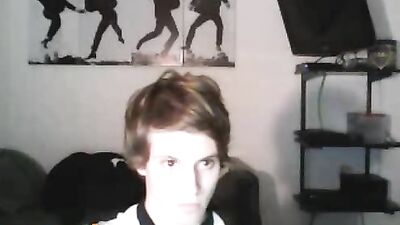 Tolly Raw Webcam Eating Show: Amateur Solo Edition